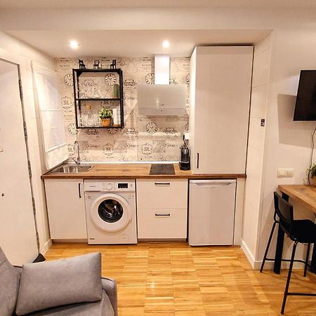 Apartamento Acogedor Estudio En Delicias By Bebalmy Madrid Exterior foto