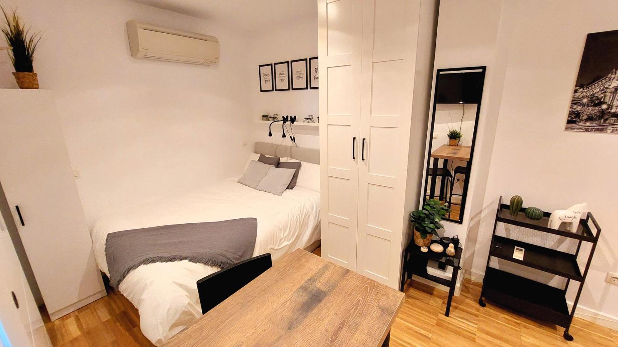 Apartamento Acogedor Estudio En Delicias By Bebalmy Madrid Exterior foto